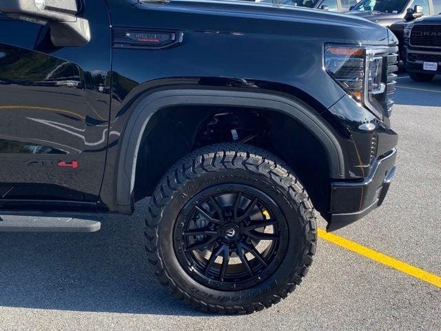 2025 GMC Sierra 1500 4WD Crew Cab Standard Box AT4