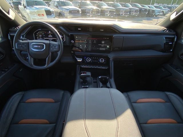 2025 GMC Sierra 1500 4WD Crew Cab Standard Box AT4
