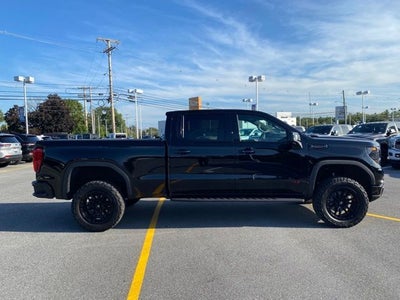 2025 GMC Sierra 1500 4WD Crew Cab Standard Box AT4