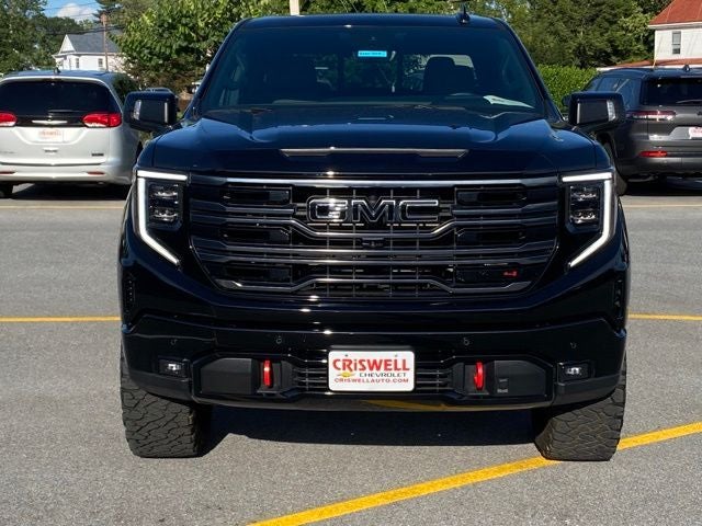 2025 GMC Sierra 1500 4WD Crew Cab Standard Box AT4