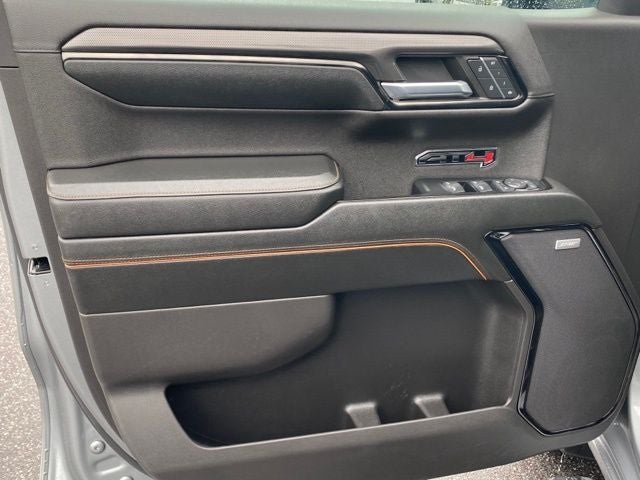 2023 GMC Sierra 1500 4WD Crew Cab Standard Box AT4