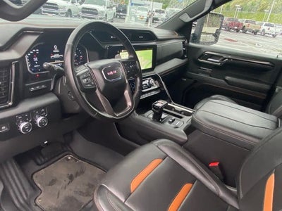 2023 GMC Sierra 1500 4WD Crew Cab Standard Box AT4