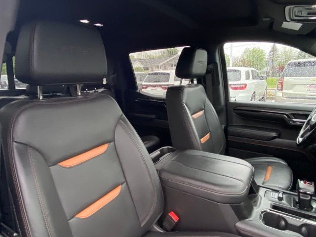 2023 GMC Sierra 1500 4WD Crew Cab Standard Box AT4