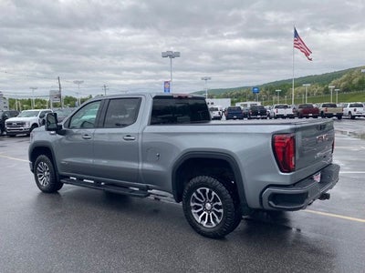 2023 GMC Sierra 1500 4WD Crew Cab Standard Box AT4