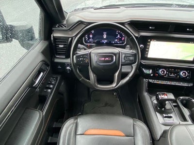 2023 GMC Sierra 1500 4WD Crew Cab Standard Box AT4