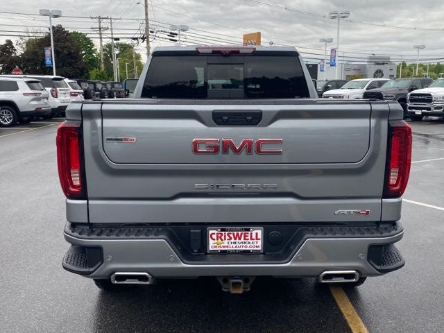 2023 GMC Sierra 1500 4WD Crew Cab Standard Box AT4