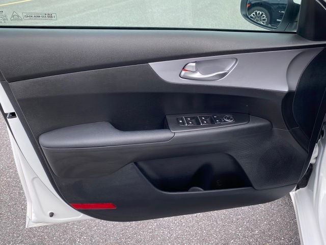 2023 Kia Forte LX