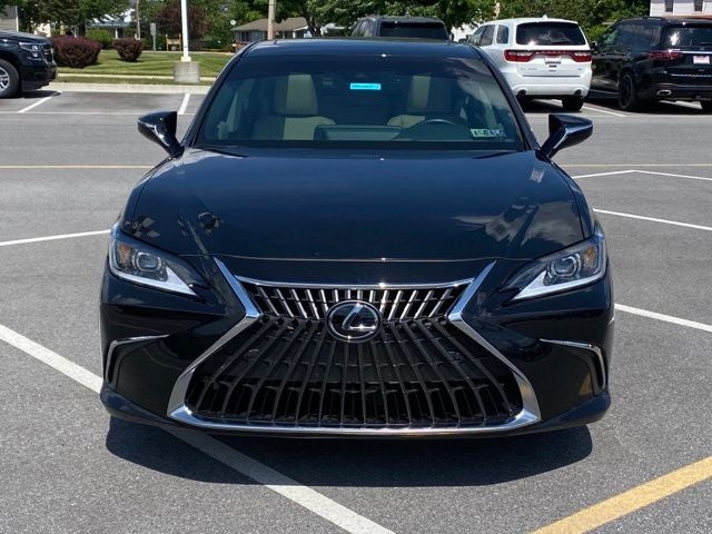 2025 Lexus ES 300h 300h