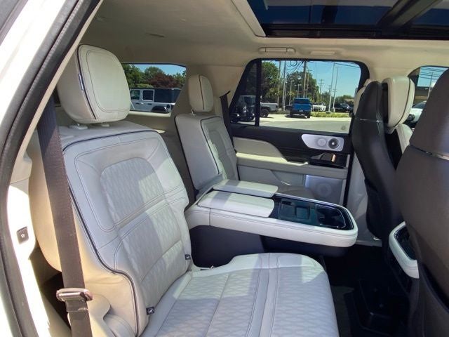 2023 Lincoln Navigator Black Label