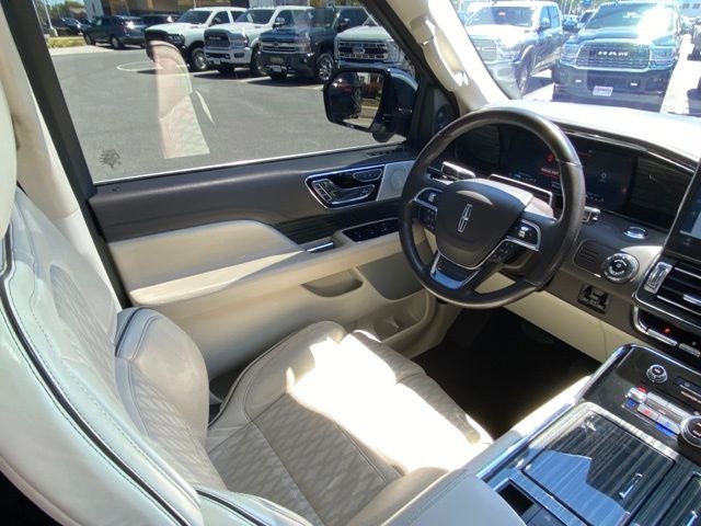 2023 Lincoln Navigator Black Label