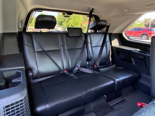 2024 Toyota Sequoia SR5