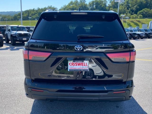 2024 Toyota Sequoia SR5