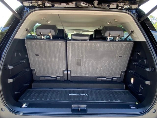 2024 Toyota Sequoia SR5
