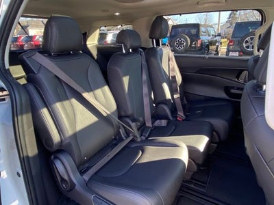 2025 Kia Carnival MPV SX